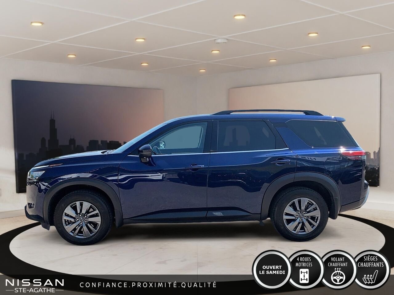 Nissan Pathfinder SV TI | 7 PLACES | TOIT OUVRANT | ATTELAGE | HAYON ÉLECTRIQUE 2024 Bleu Saint-Jérôme - photo #5