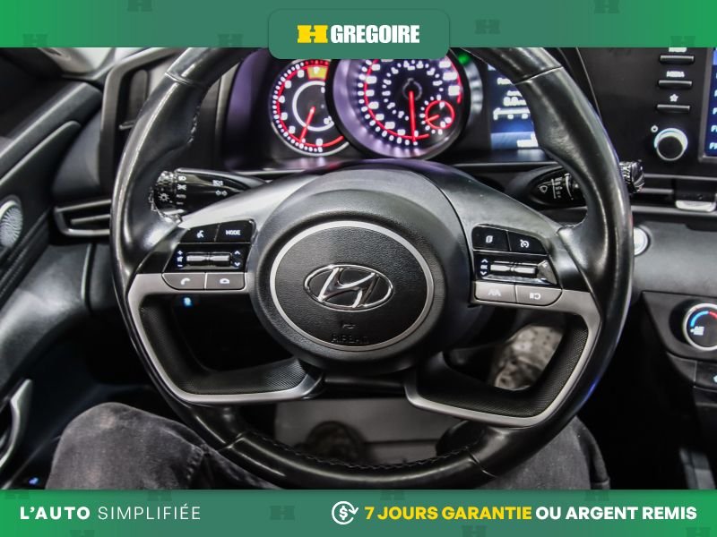2021 Hyundai Elantra Red Laval - photo #17