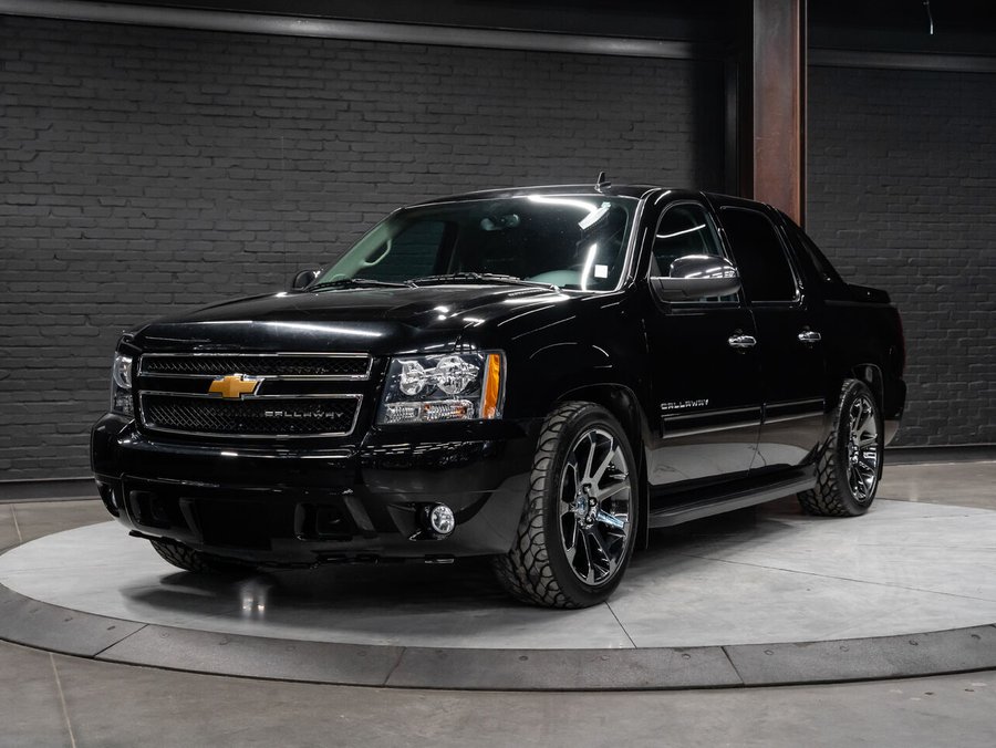2012 Chevrolet Avalanche 2012 Black