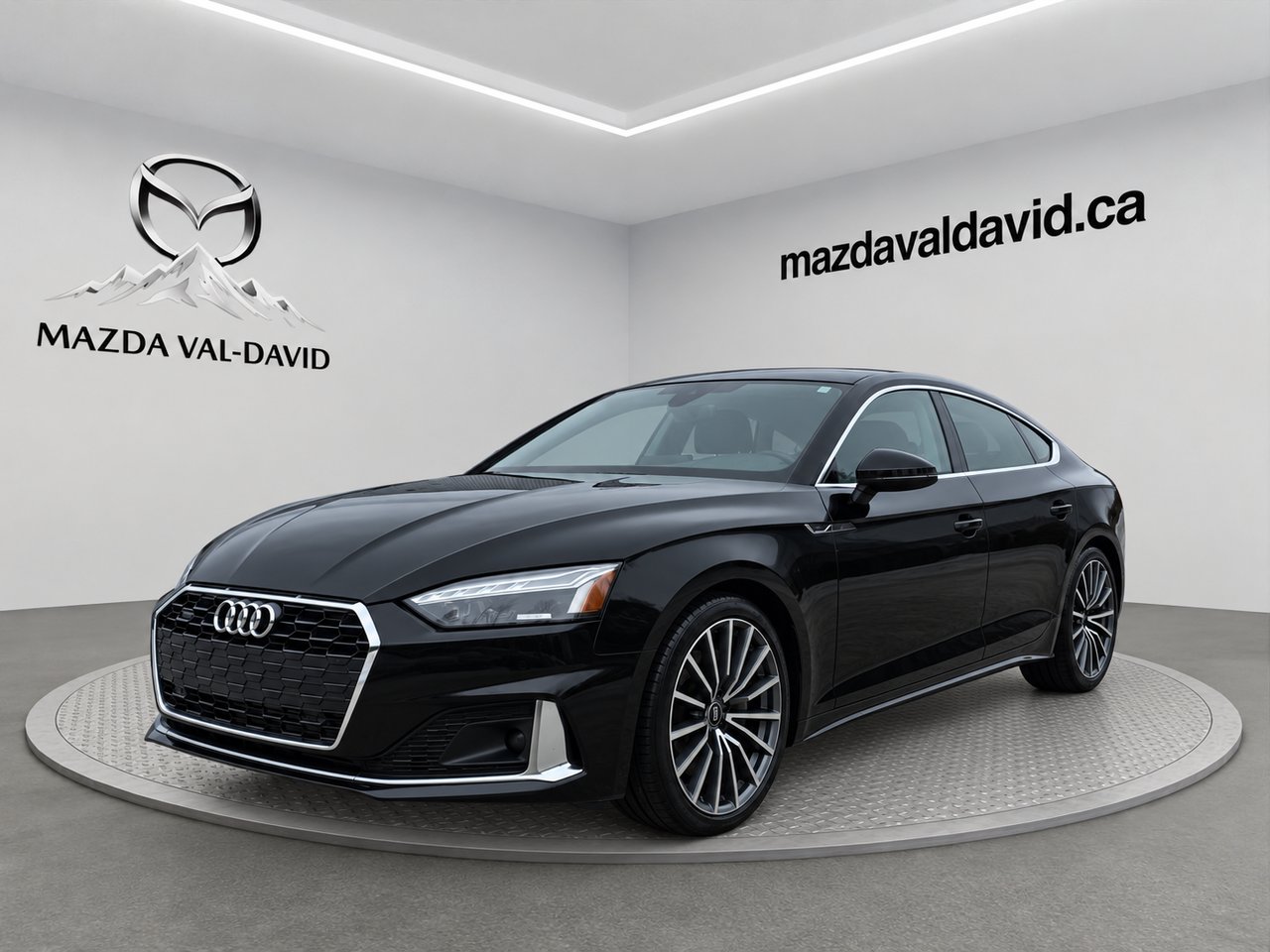 2023 Audi A5 Sportback 2.0T Sportback Komfort Quattro Black Val-David - photo #0
