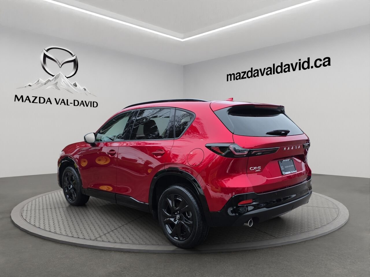 Mazda CX-5 GT TI, ÉCRAN TACTILE 12.9 POUCES, SIÈGES CHAUFFANTS 2026 Rouge vibrant cristal métallisé Val-David - photo #15