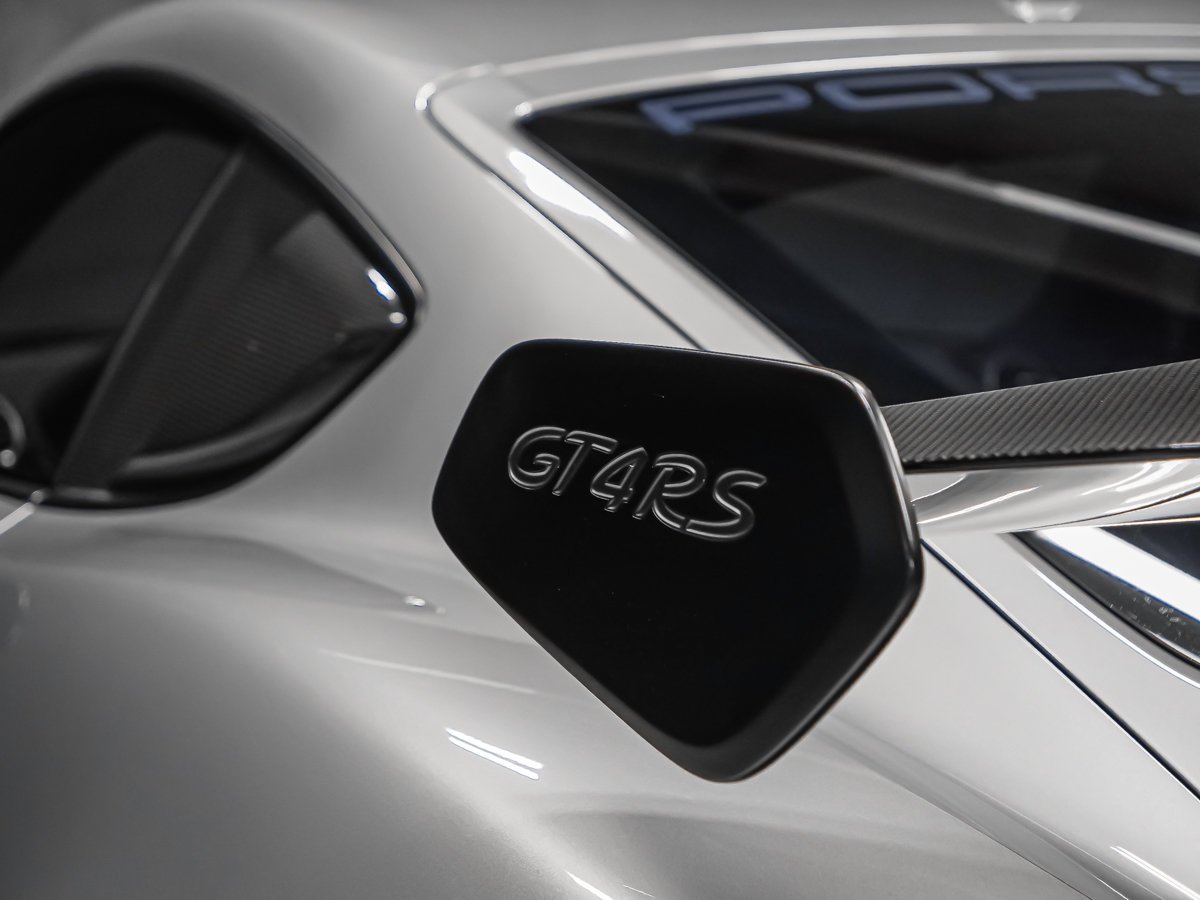 Porsche 718 Cayman GT4 RS PDK CARBONE JANTES BLEUES SPORT CHRONO 2025 Argent Montréal - photo #18