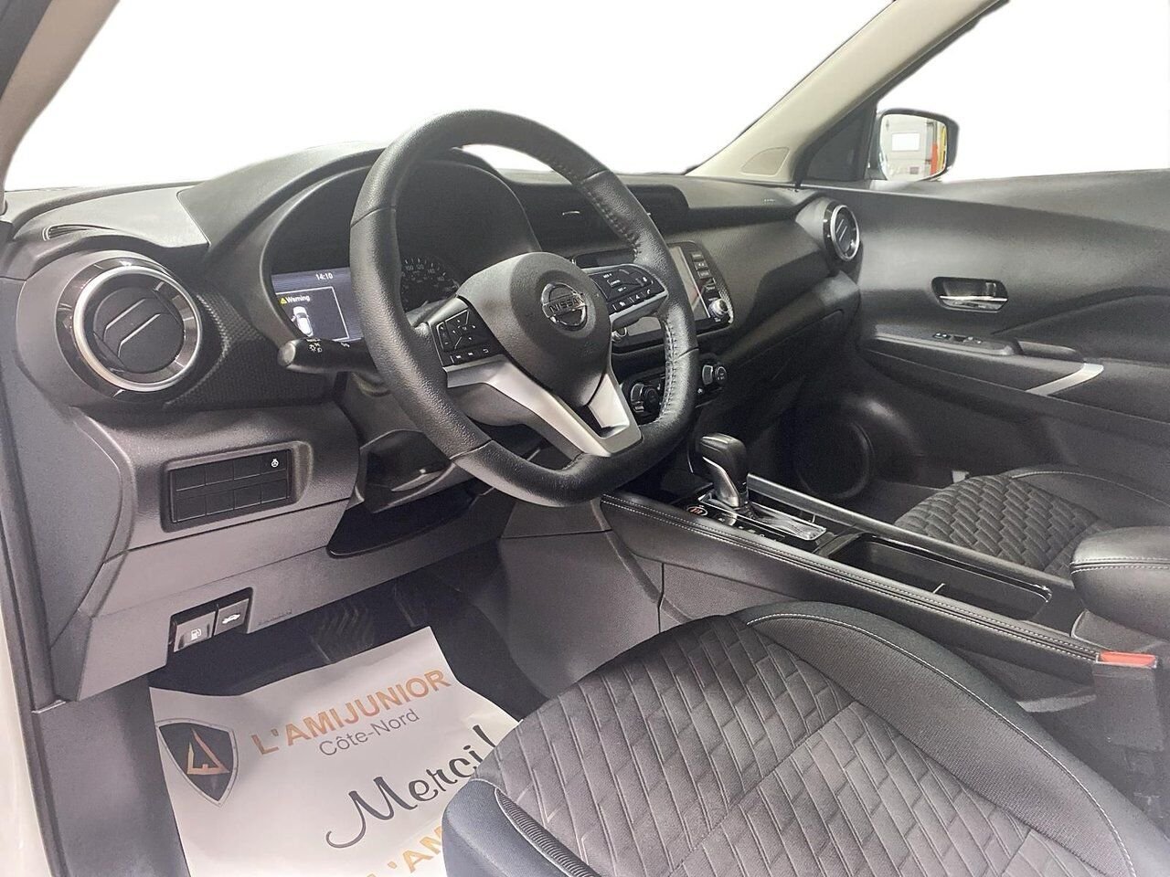 2021 Nissan Kicks SV White Baie-Comeau - photo #6
