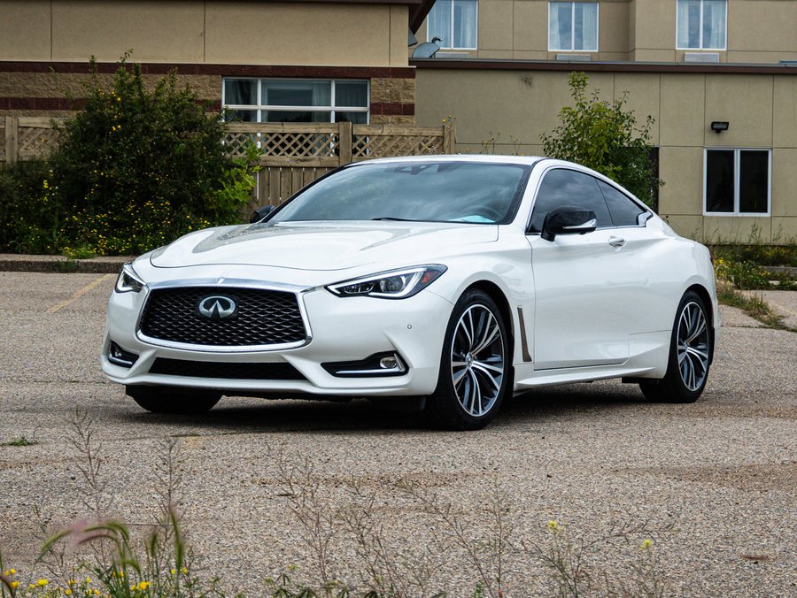 2017 INFINITI Q60 2017 White