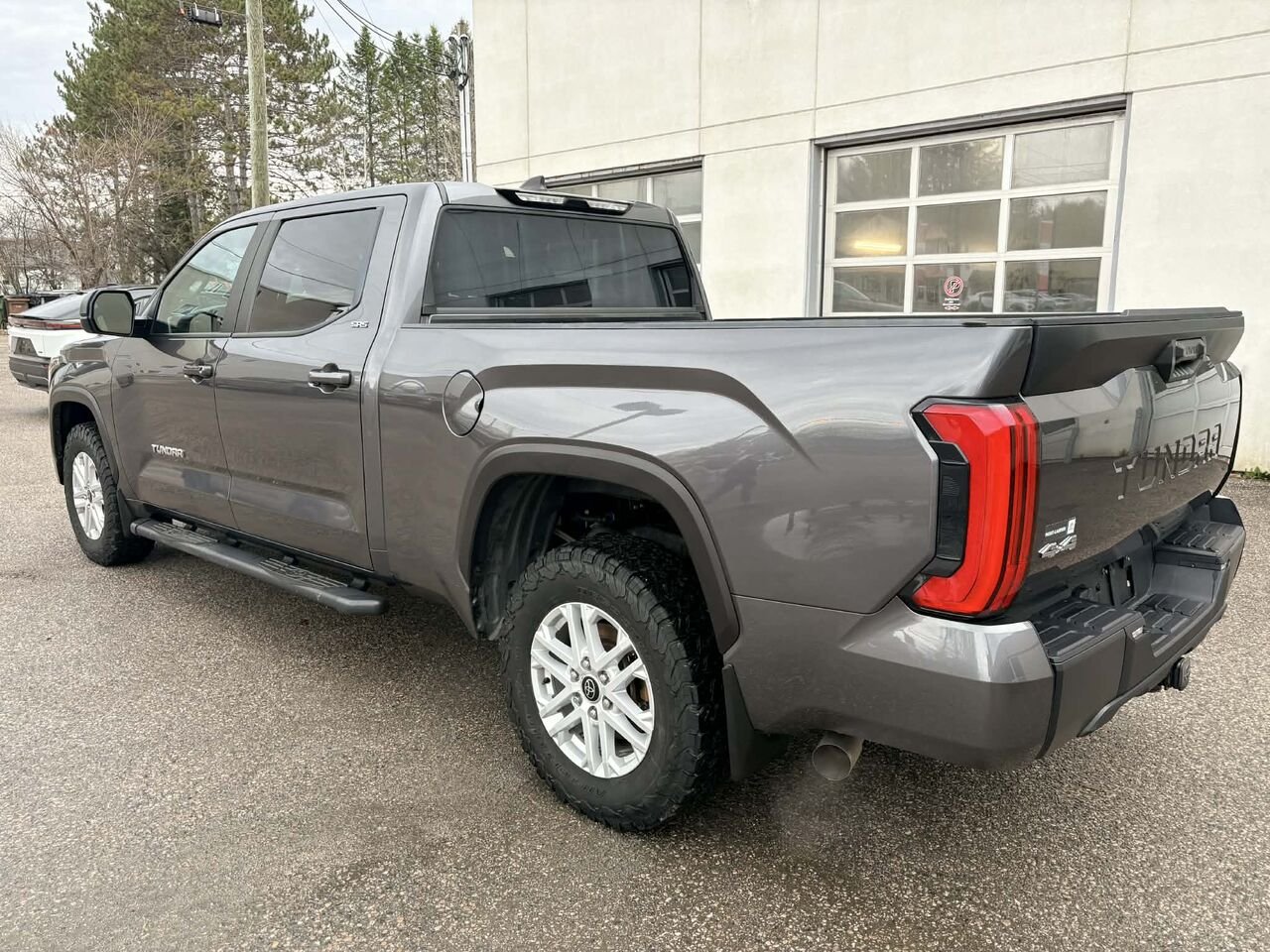 Toyota TUNDRA 2024 Gris Mont-Laurier - photo #7