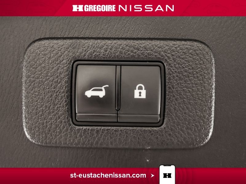 2023 Nissan Armada White Saint-Eustache - photo #30
