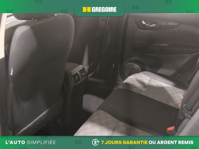 2019 Nissan Qashqai White Laval - photo #27