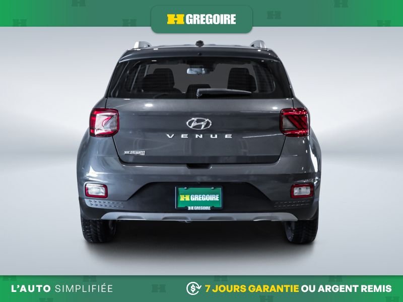 2023 Hyundai Venue Grey Blainville - photo #7