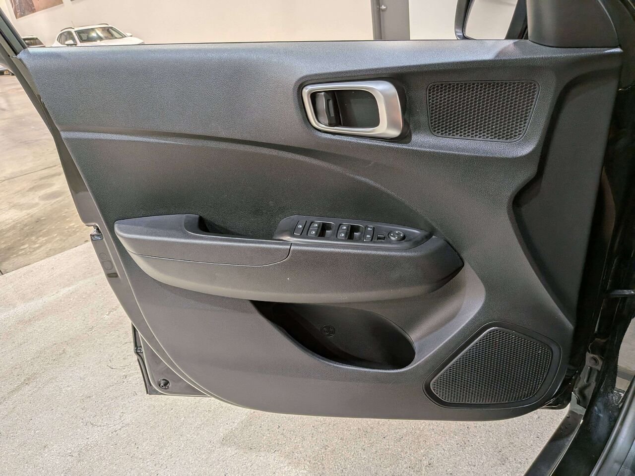 2026 Hyundai Venue Preferred IVT Black Val-David - photo #32