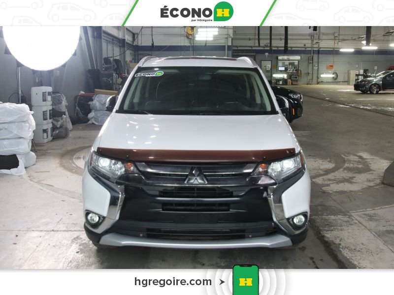 Mitsubishi Outlander 821724 | SE A/C TOIT GR ELECT MAGS 7 PASSAGERS 2017 Blanc Laval - photo #1