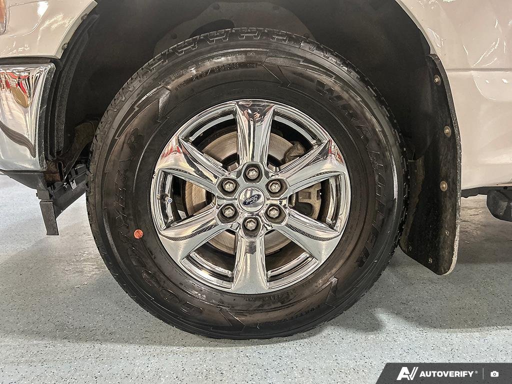 2018 Ford F-150 2602152C | XLT 4WD SuperCrew 5.5' Box White Edmonton - photo #5