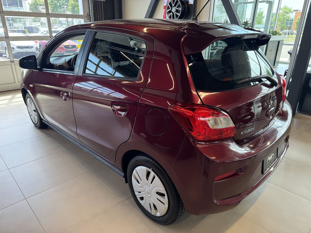 Mitsubishi Mirage 2017 Rouge Saint-Eustache - photo #1