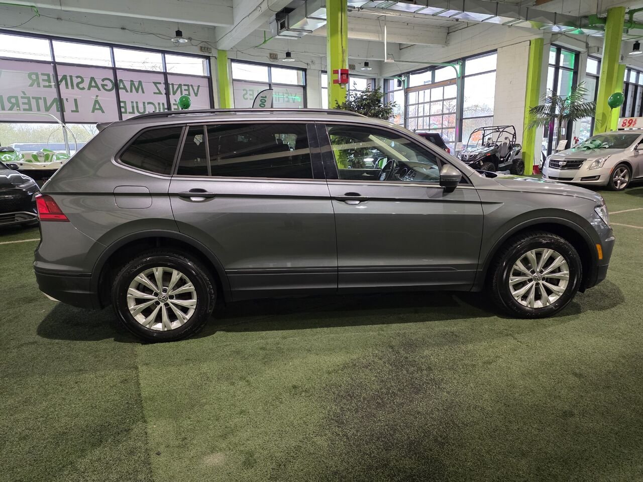 Volkswagen Tiguan 2018 Gris Longueuil, - photo #6