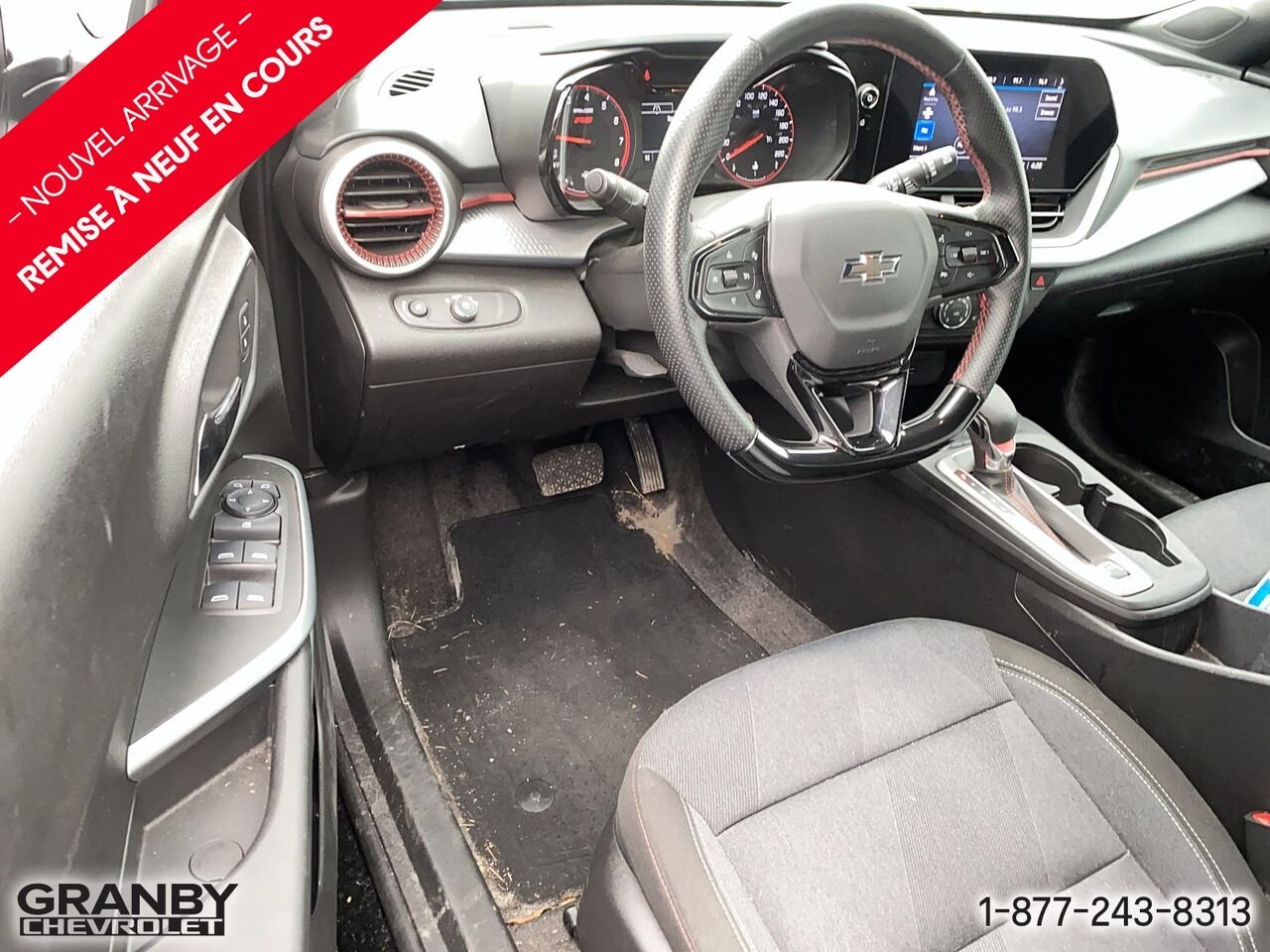 2025 Chevrolet Trax 1RS 4 portes TA | G3886 Black Granby - photo #9