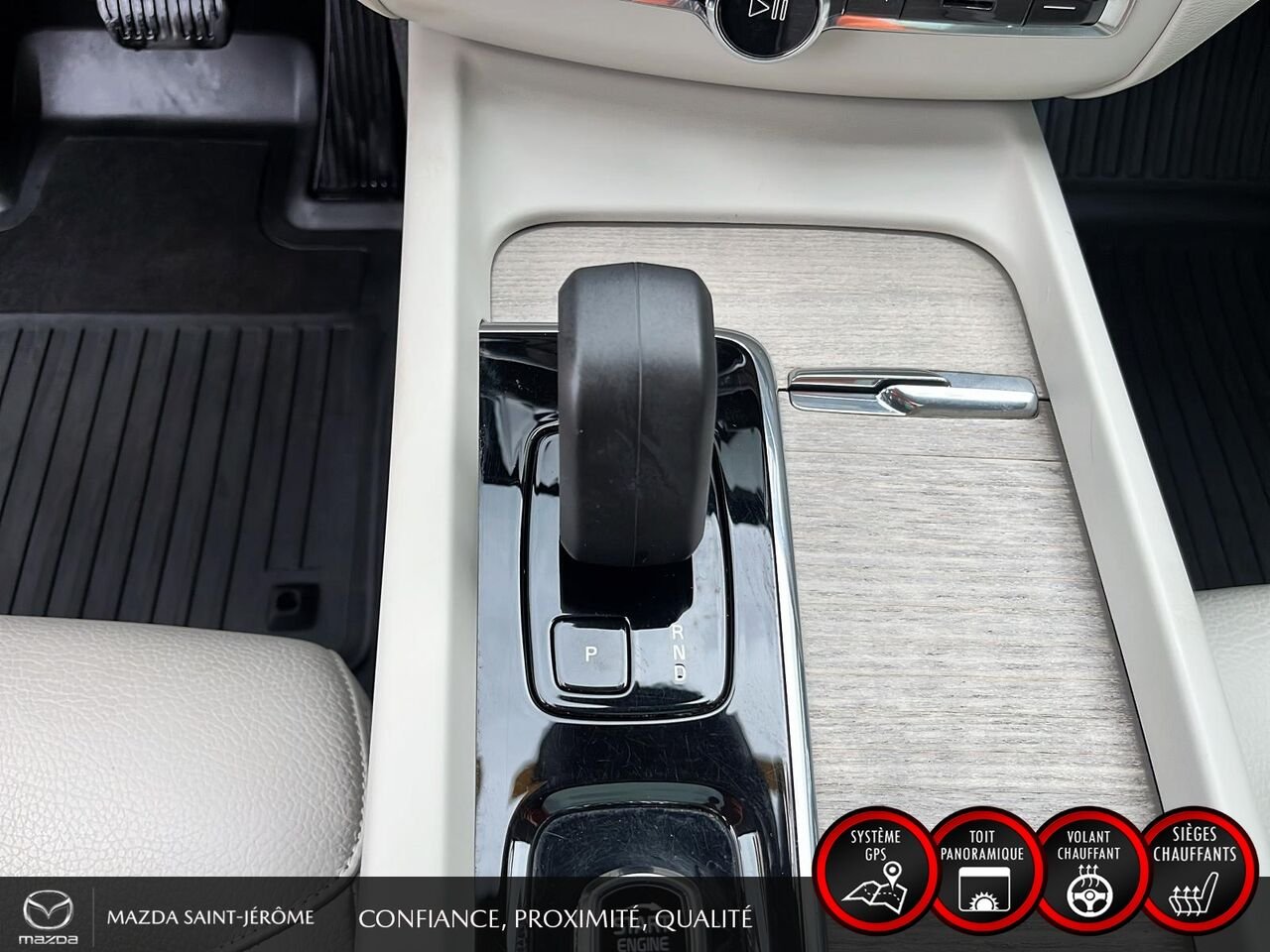 2024 Volvo XC60 B5 PLUS DARK THEME | AWD | CAMÉRA 360 | TOIT PANO | Grey Saint-Jérôme - photo #18
