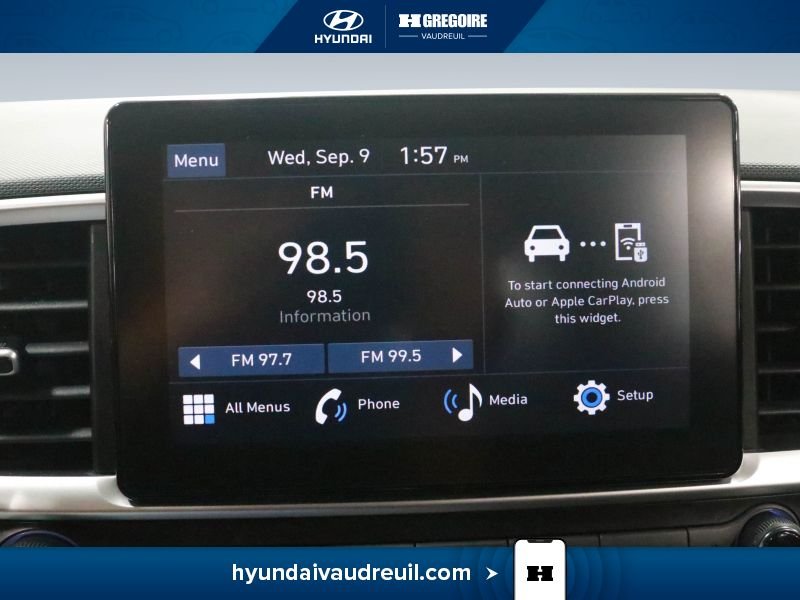 Hyundai Venue 2023 Noir Laval - photo #24