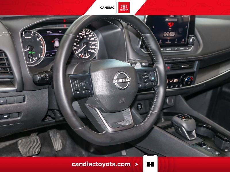 2025 Nissan Rogue White Saint-Eustache - photo #11