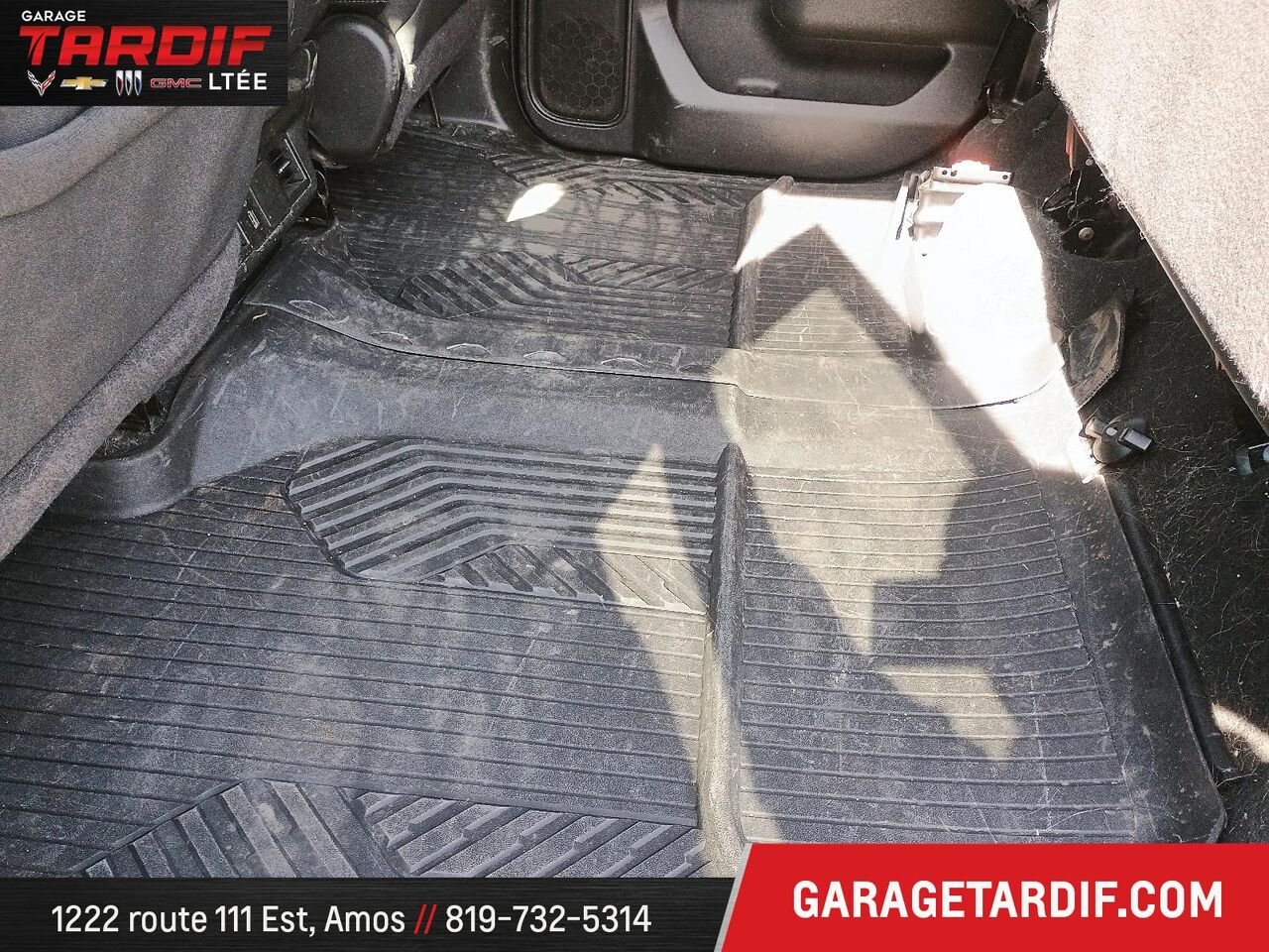 2024 CHEVROLET Silverado 1500 Grey Mont-Laurier - photo #11