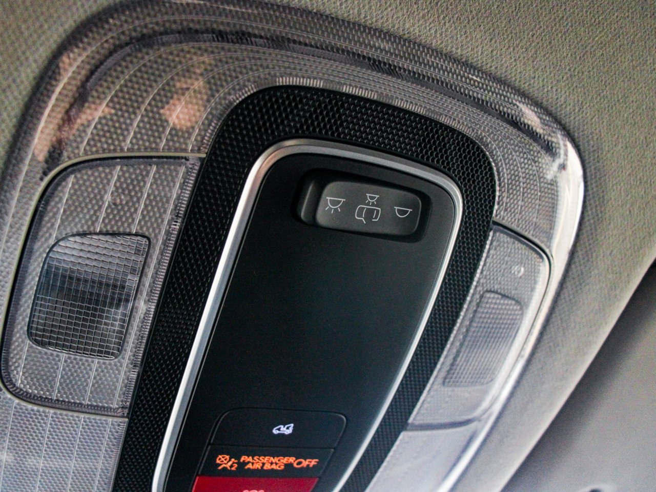 2024 Hyundai Kona 2.0L Preferred AWD Red Sherwood Park - photo #26