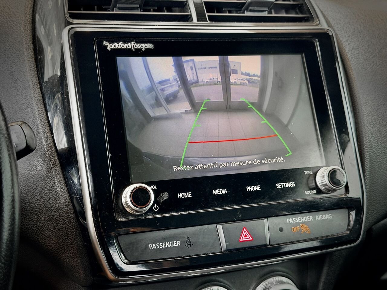 2021 Mitsubishi RVR Grey Notre-Dame-des-Prairies - photo #24