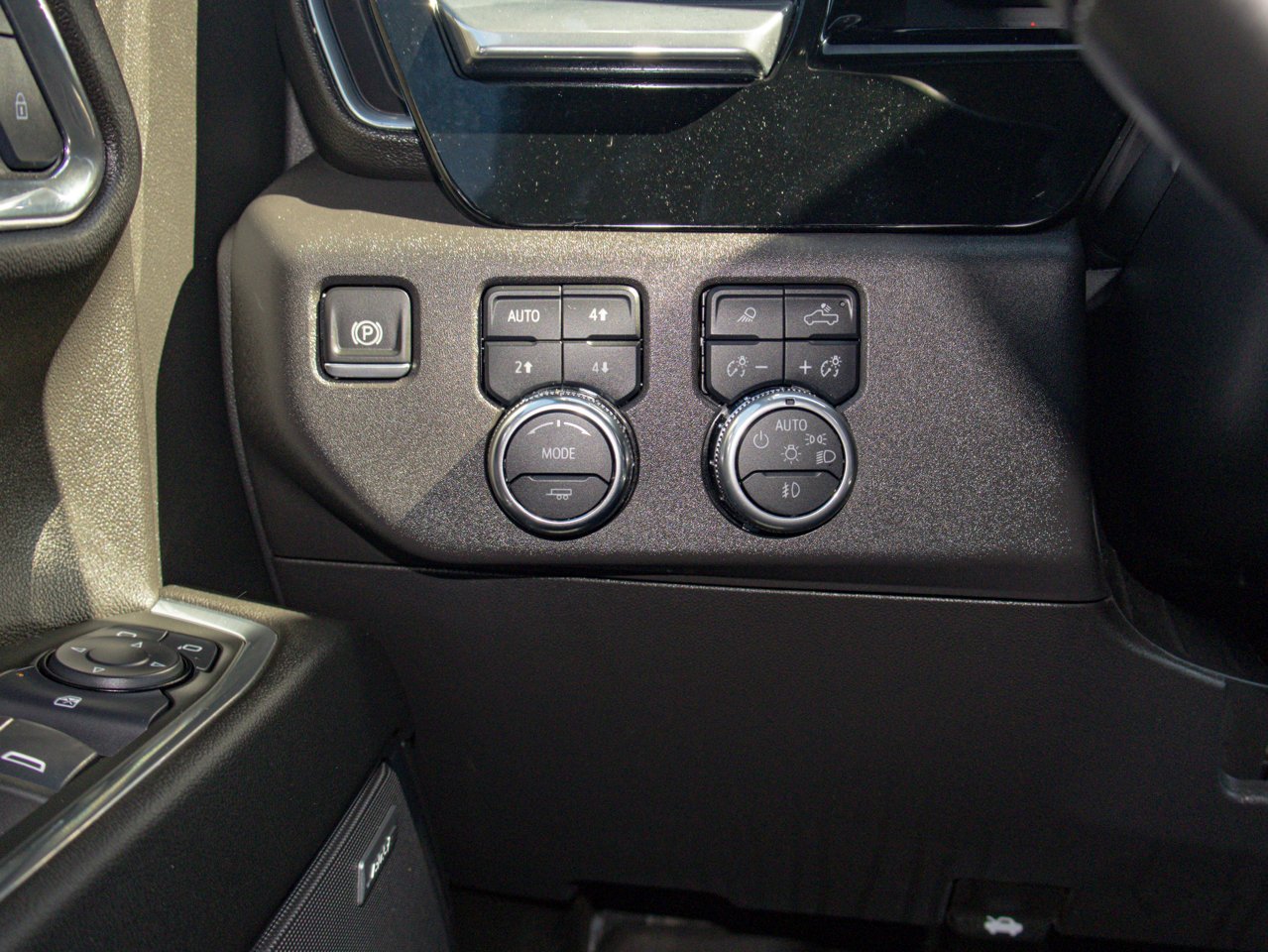 2024 GMC Sierra 1500 4WD Crew Cab 147 Elevation Grey Sherwood Park - photo #23