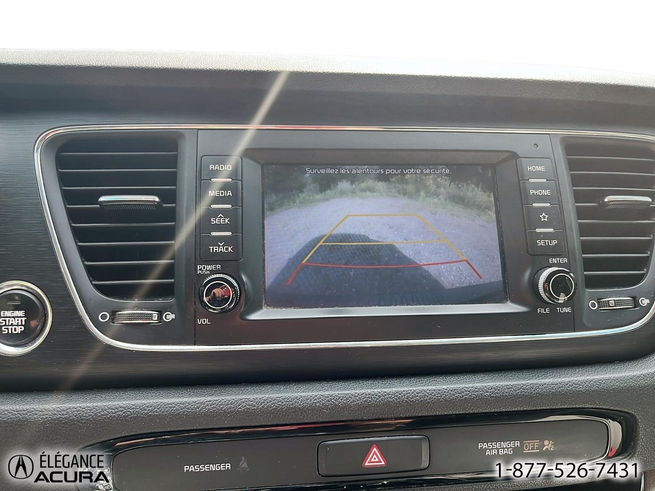 2020 Kia Sedona LX | A8919A Black Granby - photo #19