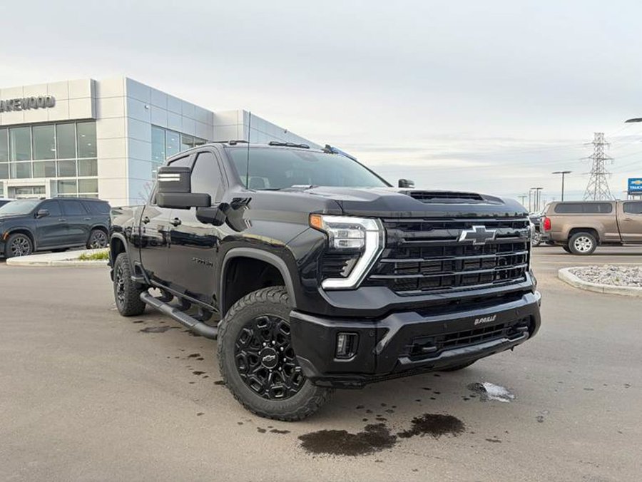 2024 Chevrolet Silverado 2500HD LTZ Plus Midnight Edition 6.6L Duramax Z71 | Power Sunroof Black