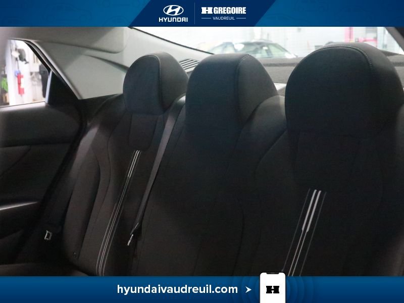 2022 Hyundai Elantra Blue Laval - photo #18