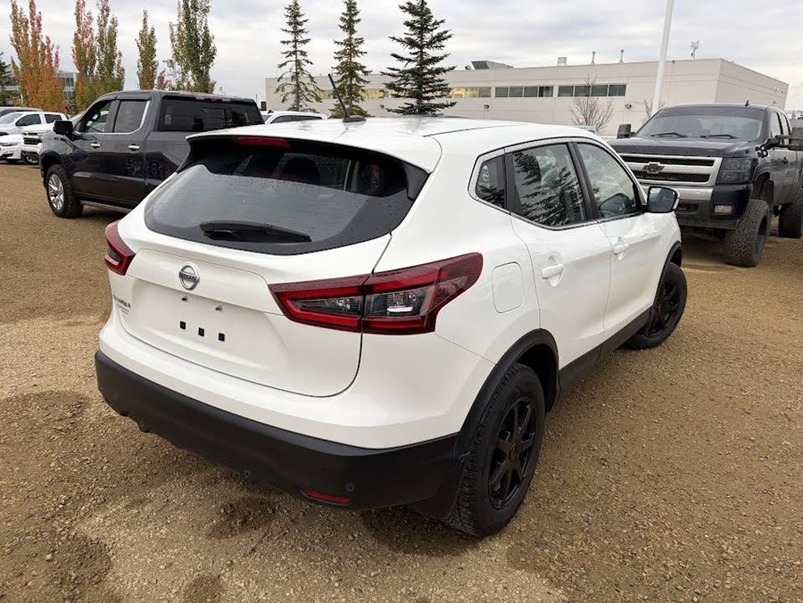 2021 Nissan Qashqai S FWD 2.0L | Heated Seats White