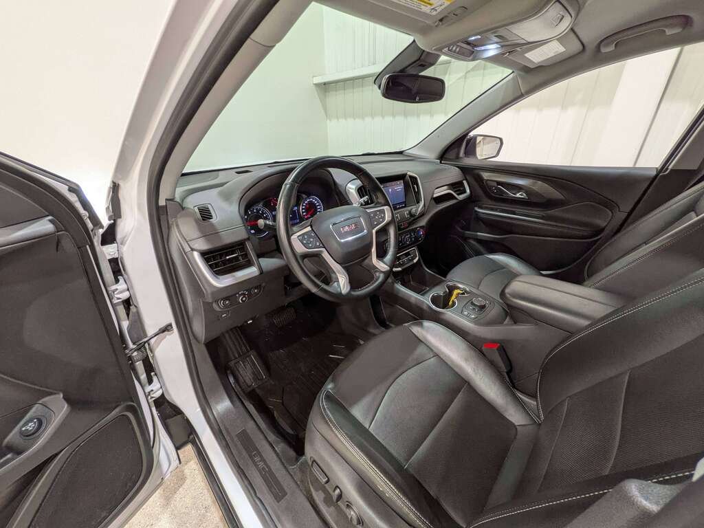 GMC Terrain AWD 4dr SLT 2023 Blanc Val-David - photo #10
