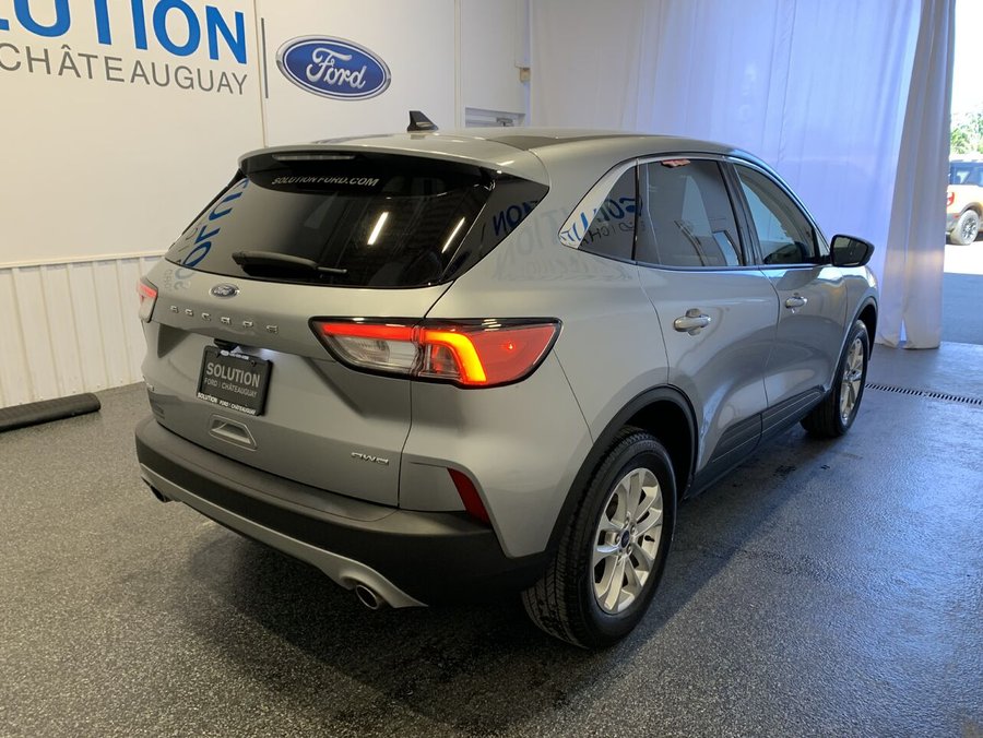 2022 Ford Escape SE AWD 2022 Silver