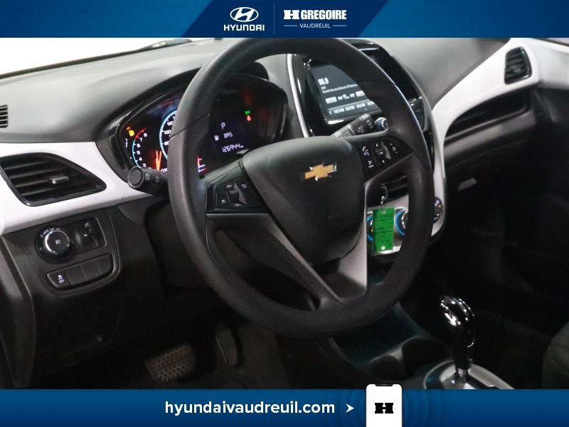 2018 Chevrolet Spark Grey Laval - photo #15