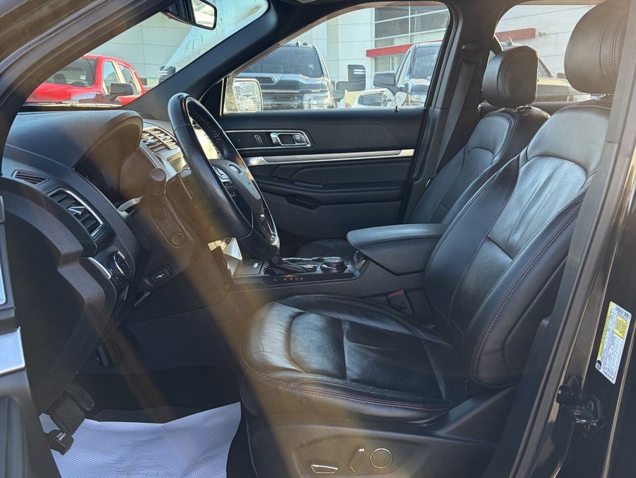 2017 Ford EXPLORER SPORT 4 RM, 4 portes, Sport Black