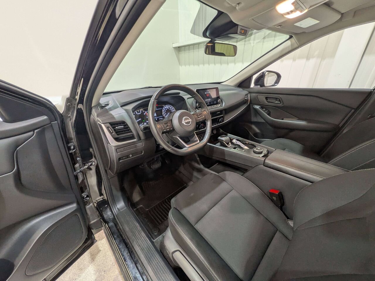 2024 Nissan Rogue AWD S Black Val-David - photo #9