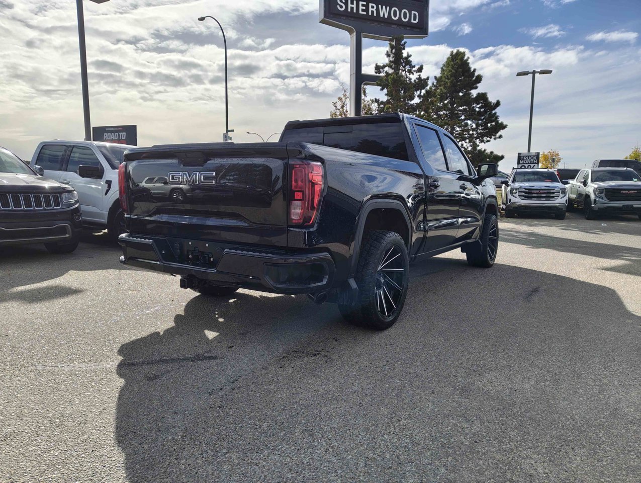 2020 GMC Sierra 1500 4WD Crew Cab 147 Elevation Black Sherwood Park - photo #5