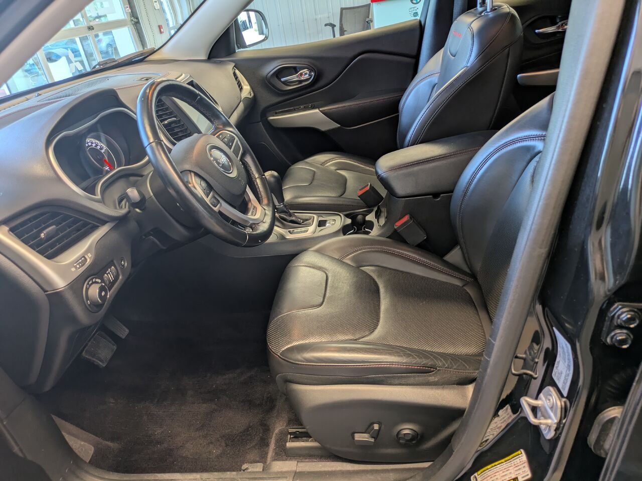 2017 Jeep Cherokee Black Gatineau - photo #13