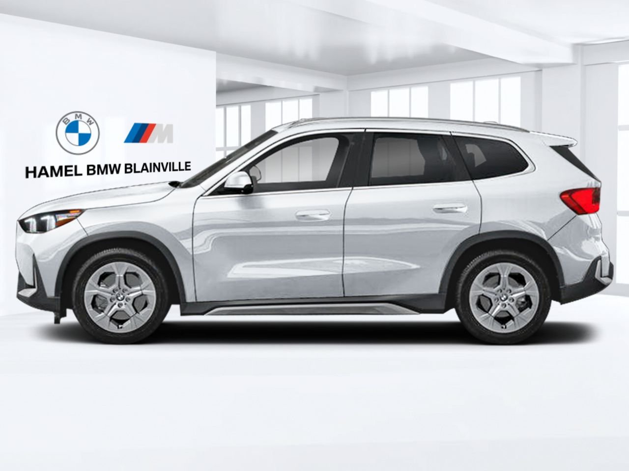 BMW X1 xDrive28i 2027 Blanc alpin non métallique Blainville - photo #1
