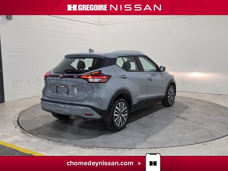 Nissan Kicks 2024 Gris Blainville - photo #8