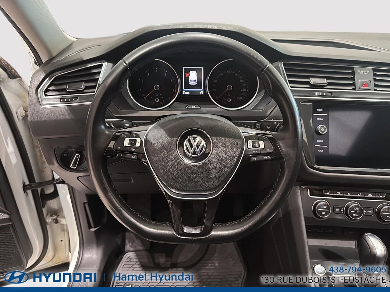 2019 Volkswagen Tiguan White Saint-Eustache - photo #11