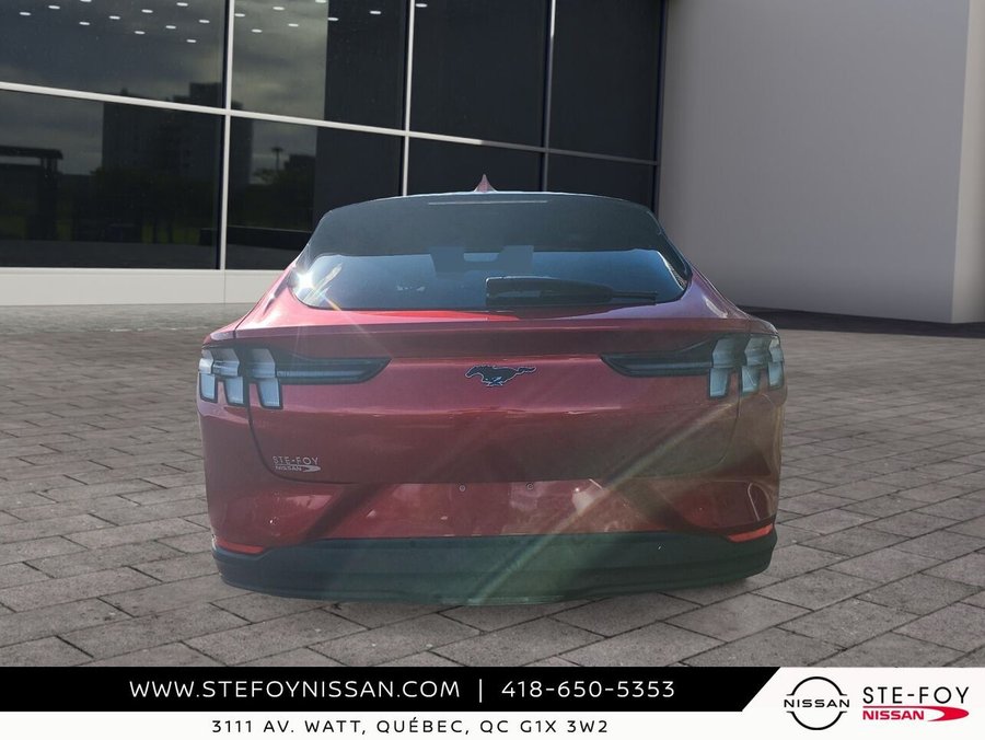 2022 Ford Mustang Mach-E SELECT 2022 Red