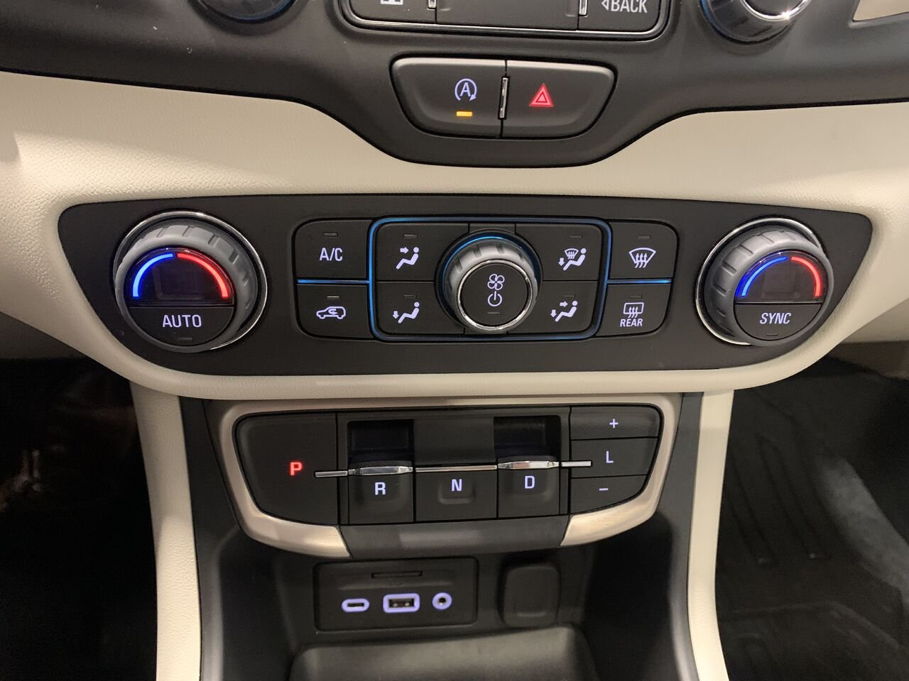 2023 GMC Terrain DENALI Black Châteauguay - photo #31