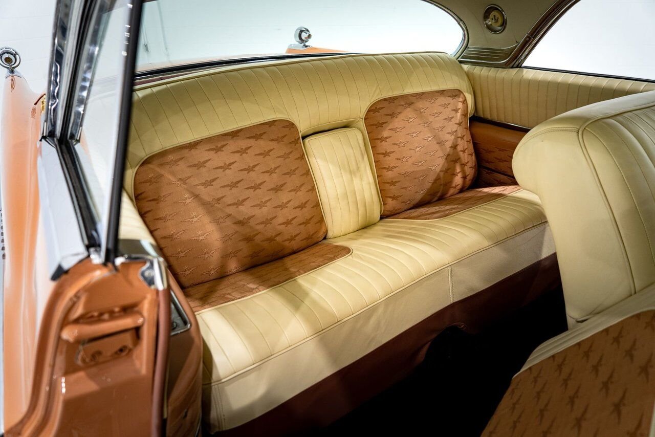 Chrysler IMPERIAL *PRIX EN USD* 354cu.in. FirePower V8 1 of 2098 built 1956 Orange Montréal - photo #12
