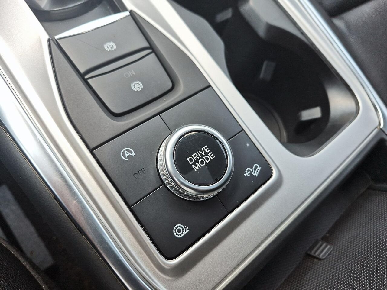 2020 Ford Explorer Black Saint-Jérôme - photo #14