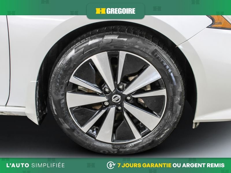 2020 Nissan Altima White Saint-Eustache - photo #11