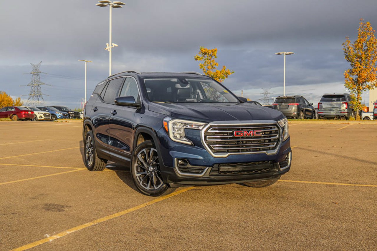 2022 GMC Terrain AWD 4dr SLT Blue Sherwood Park - photo #1
