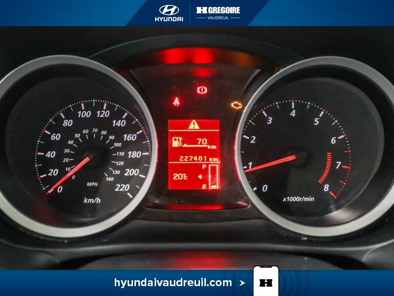 Mitsubishi Lancer YA898 | 4dr Sdn Man SE 2010 Rouge Laval - photo #23