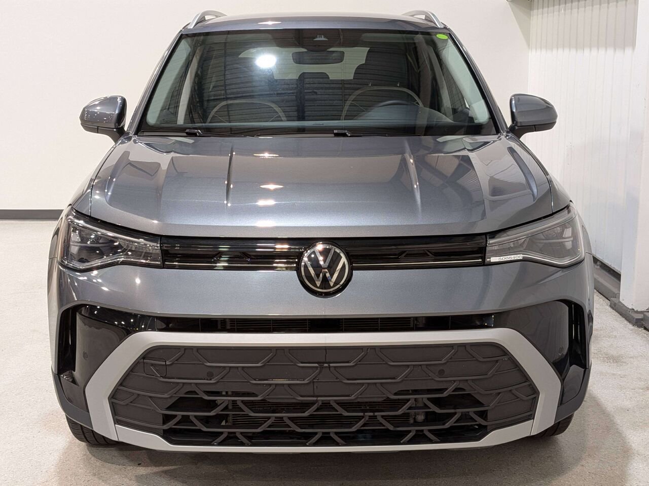 2025 Volkswagen Taos Comfortline 4MOTION Grey Val-David - photo #3