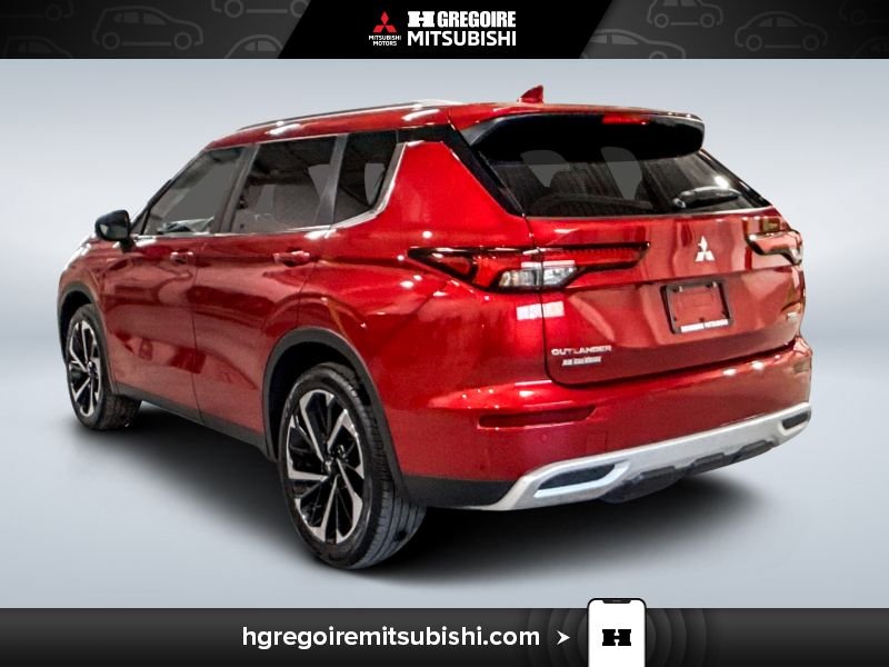 2024 Mitsubishi Outlander Red Saint-Eustache - photo #5