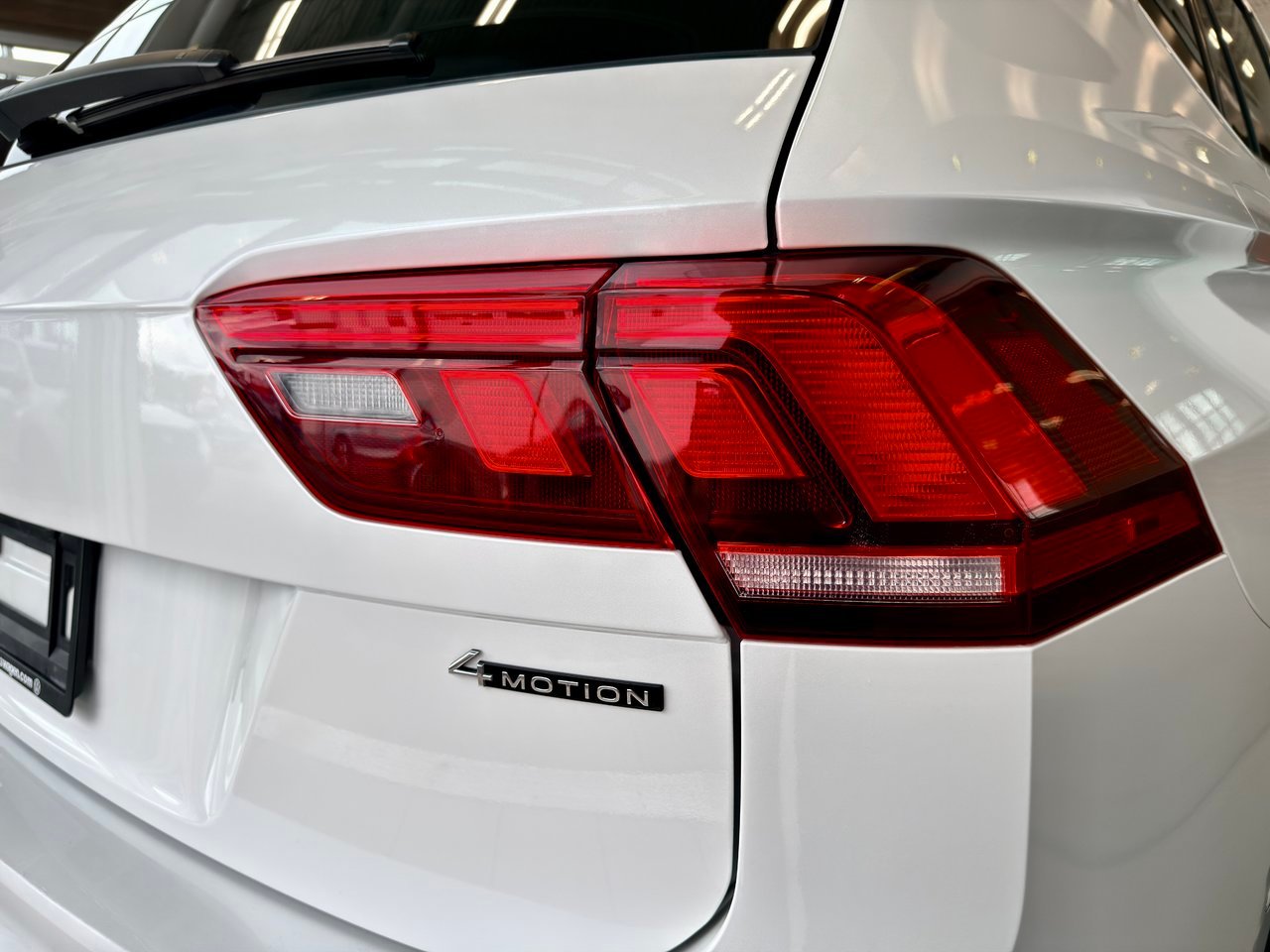 Volkswagen Tiguan 2024 Blanc Notre-Dame-des-Prairies - photo #9