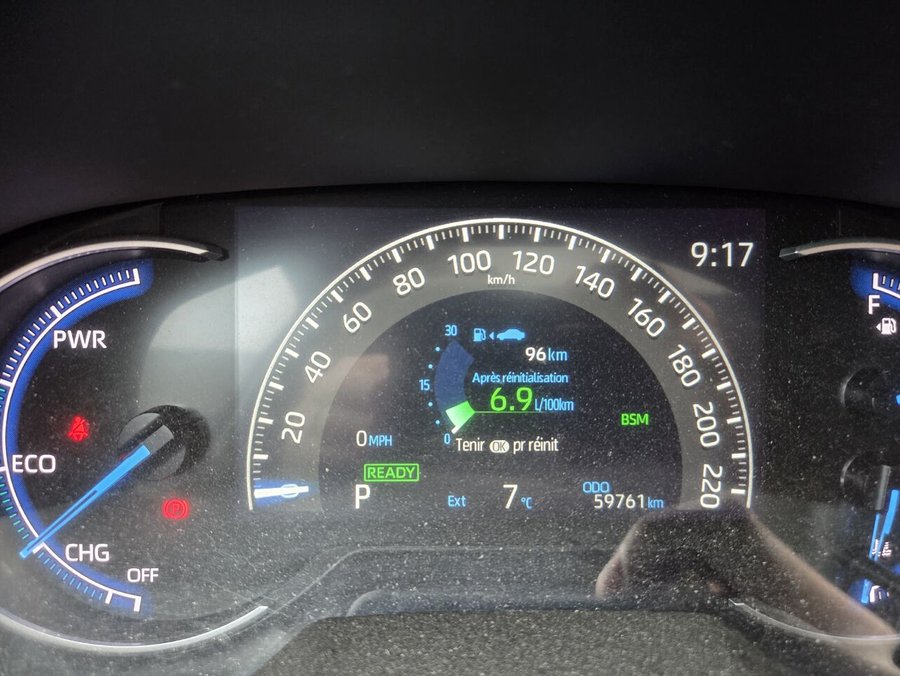 Toyota RAV4 XLE HYBRIDE XLE HYBRIDE 2024 Gris